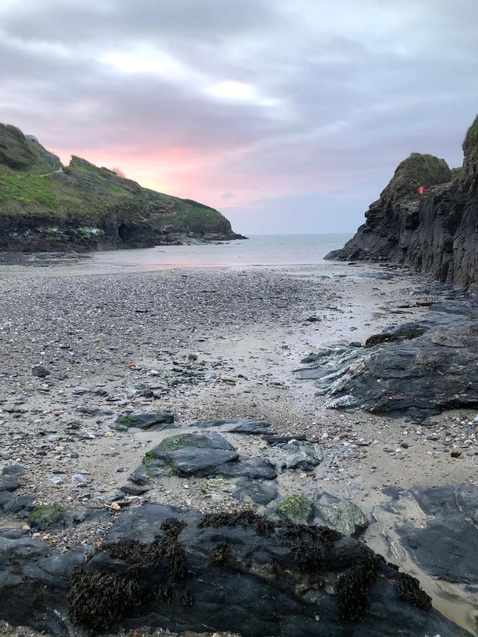 St Kew Escapes Nr Port Isaac Bed & Breakfast Saint Kew Exterior photo